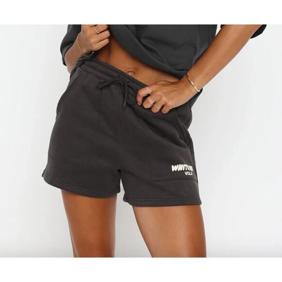White Fox Shorts Womens Medium Shadow Gray Offstage Lounge VOL. 3 Fleece Pockets - Picture 1 of 5